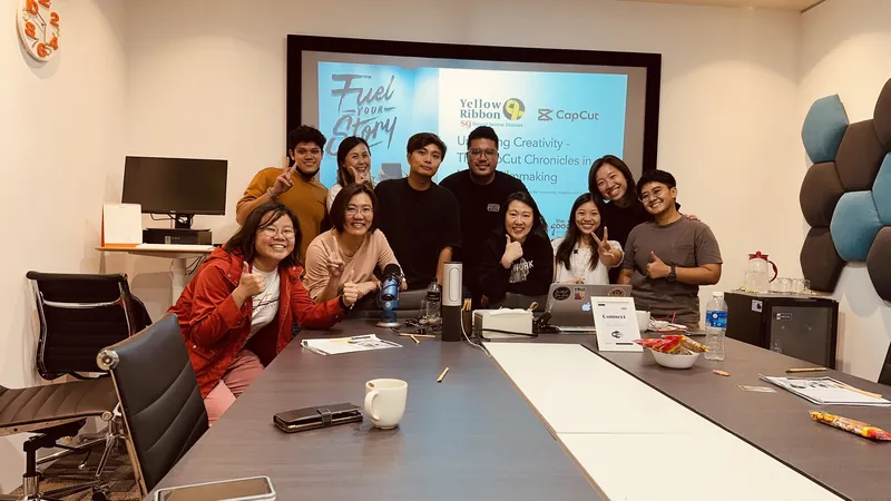 Mastering Mobile Videography: Shoot Better Videos, Tell Better Stories workshop with Yellow Ribbon